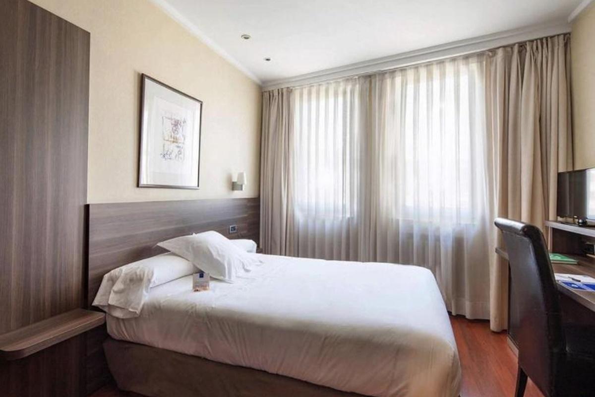 Hotel Yoldi Pamplona Eksteriør billede