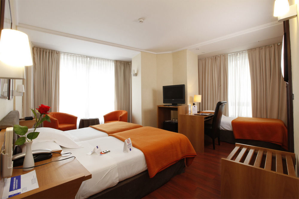 Hotel Yoldi Pamplona Eksteriør billede