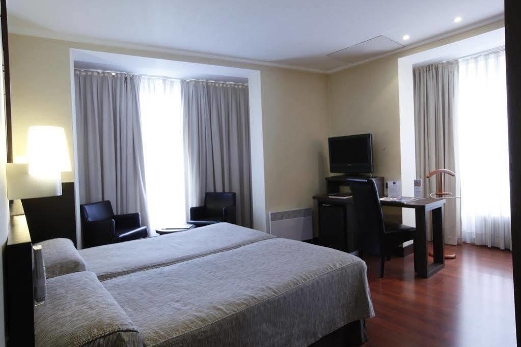 Hotel Yoldi Pamplona Eksteriør billede