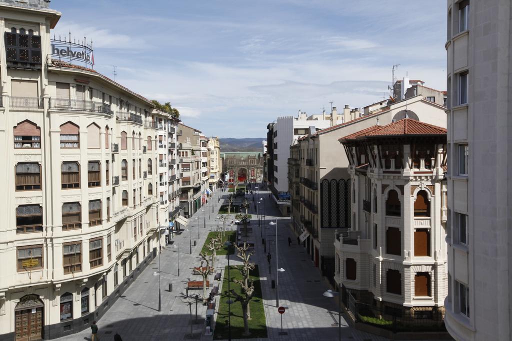 Hotel Yoldi Pamplona Eksteriør billede